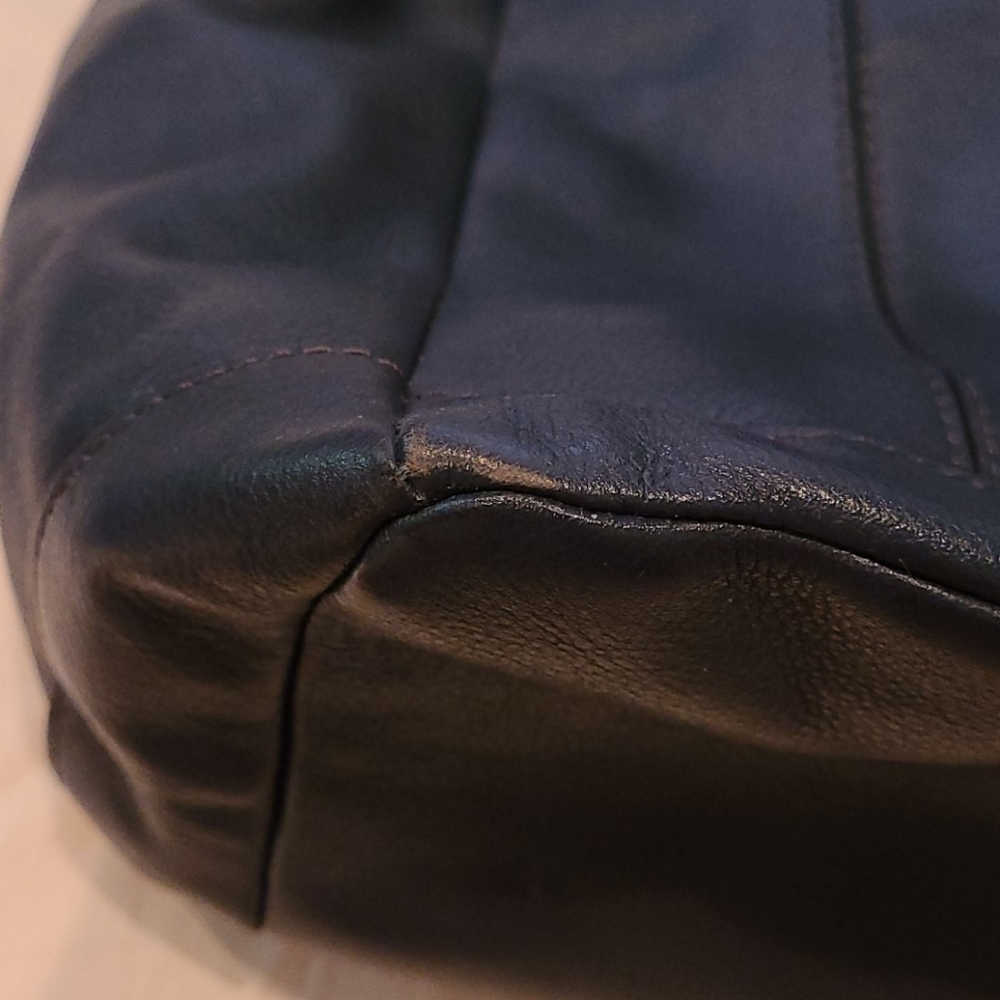 DVF Blue Harper Anna Medium Tote Bag - Picture 11 of 13